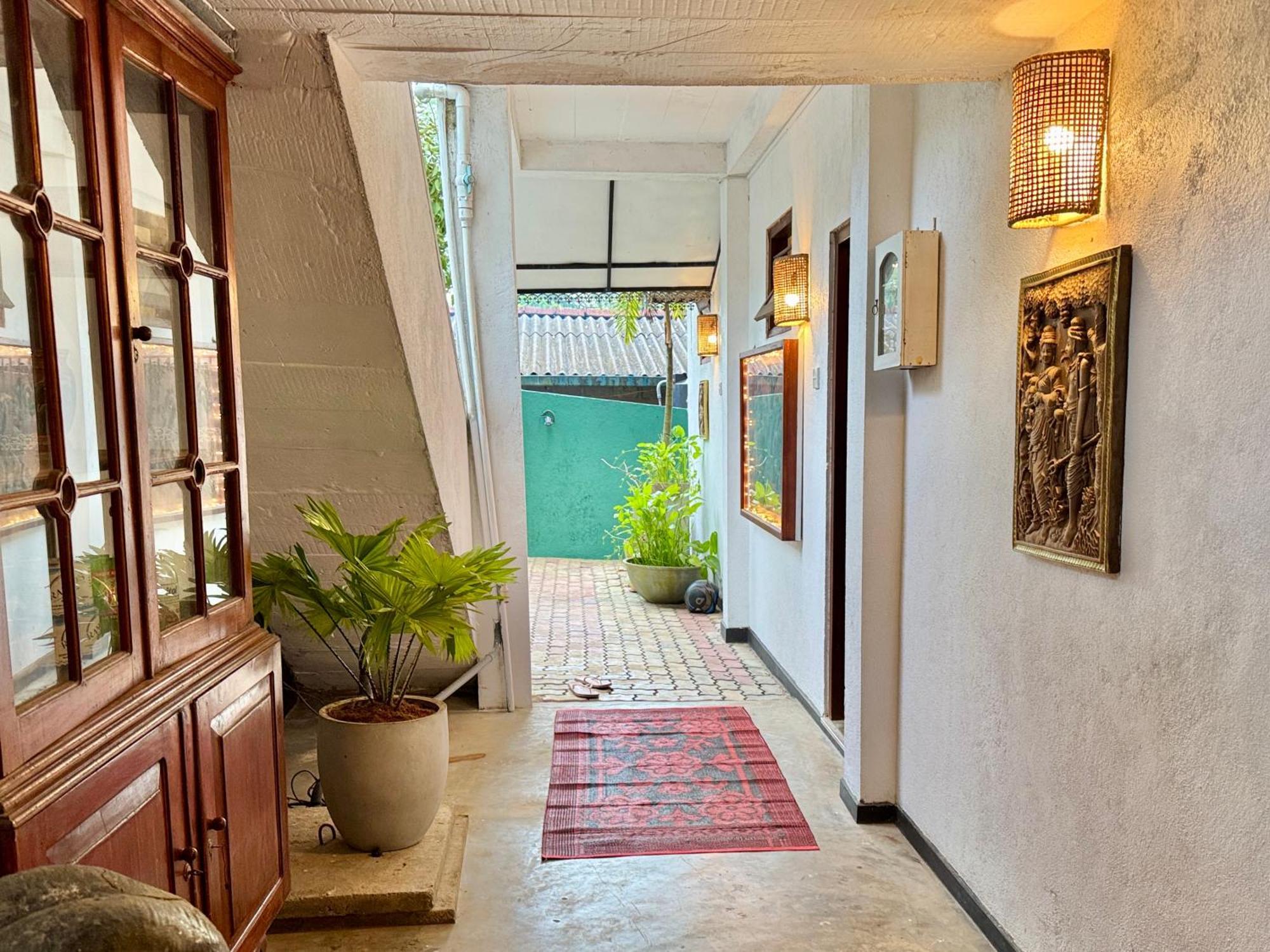 Swastha Ayurveda Villa Hikkaduwa Exteriör bild