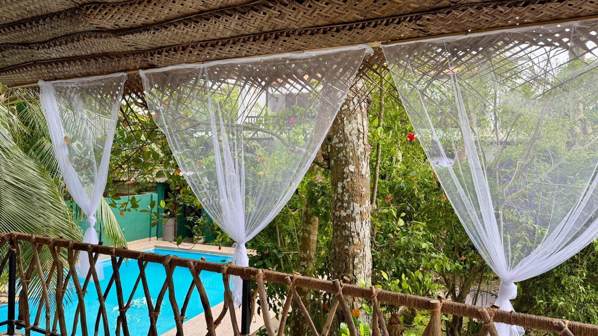 Swastha Ayurveda Villa Hikkaduwa Exteriör bild