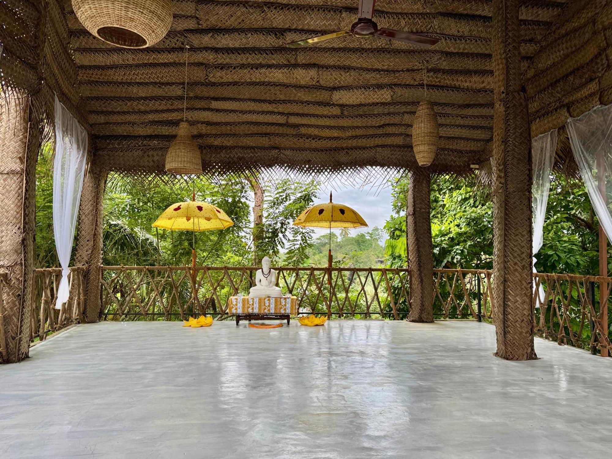 Swastha Ayurveda Villa Hikkaduwa Exteriör bild