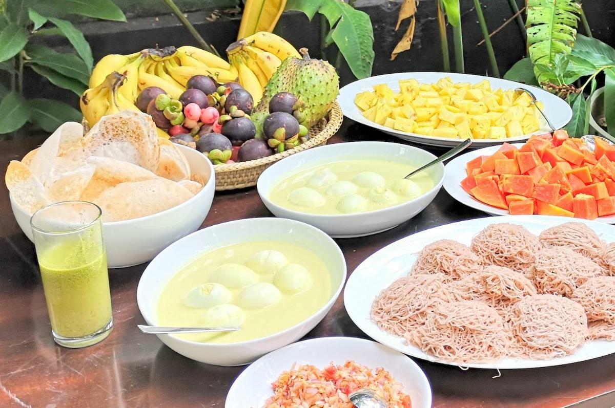 Swastha Ayurveda Villa Hikkaduwa Exteriör bild